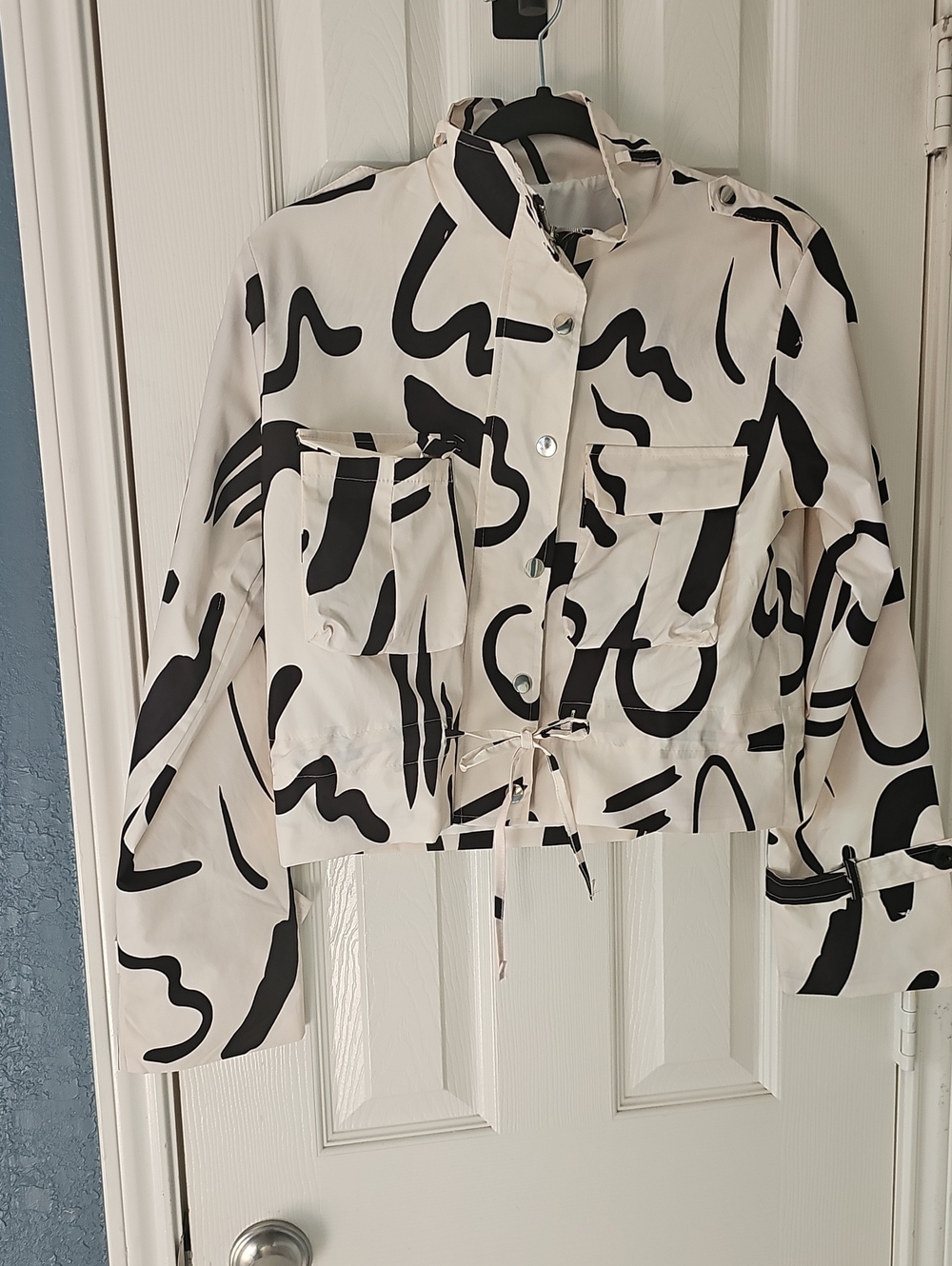 New Leopard Print Zippered Drawstring Waist Stand Collar Jacket  MEDIUM